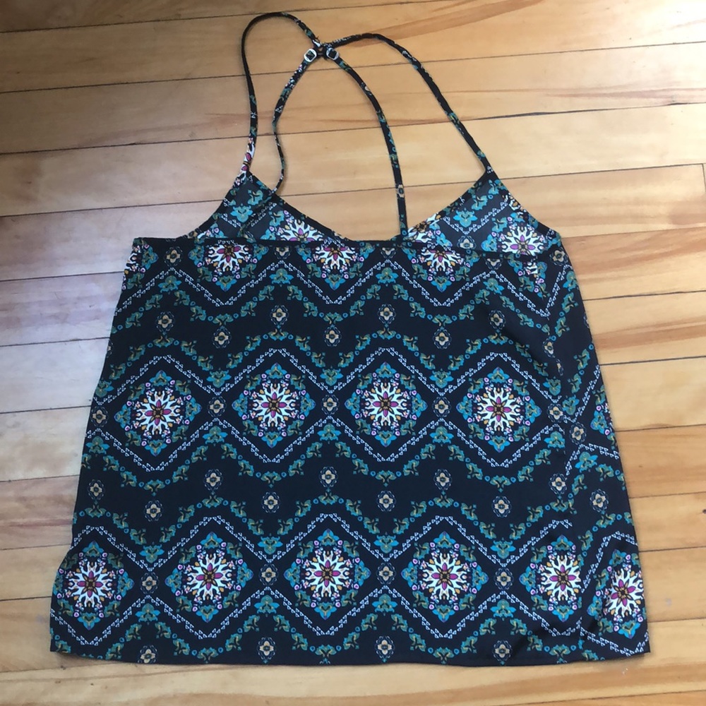 Hollister Floral Print Camisole Top Size Medium - Picture 2 of 7